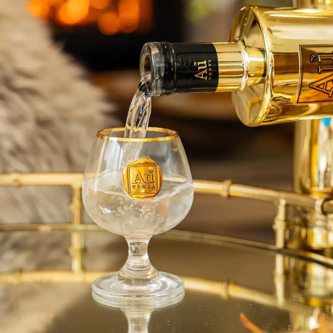 SIGNET GLASS
