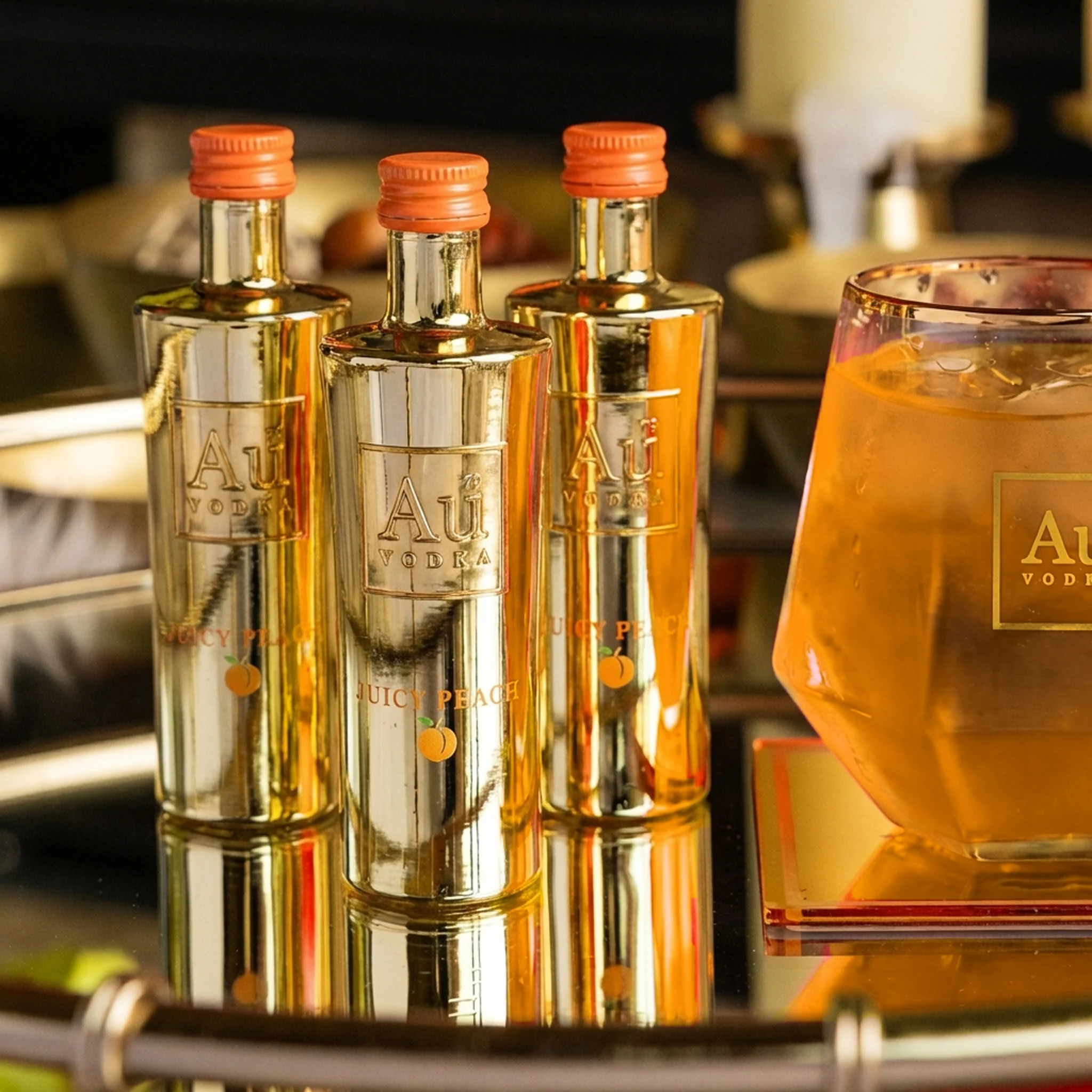Au Vodka Juicy Peach Miniature 5cl