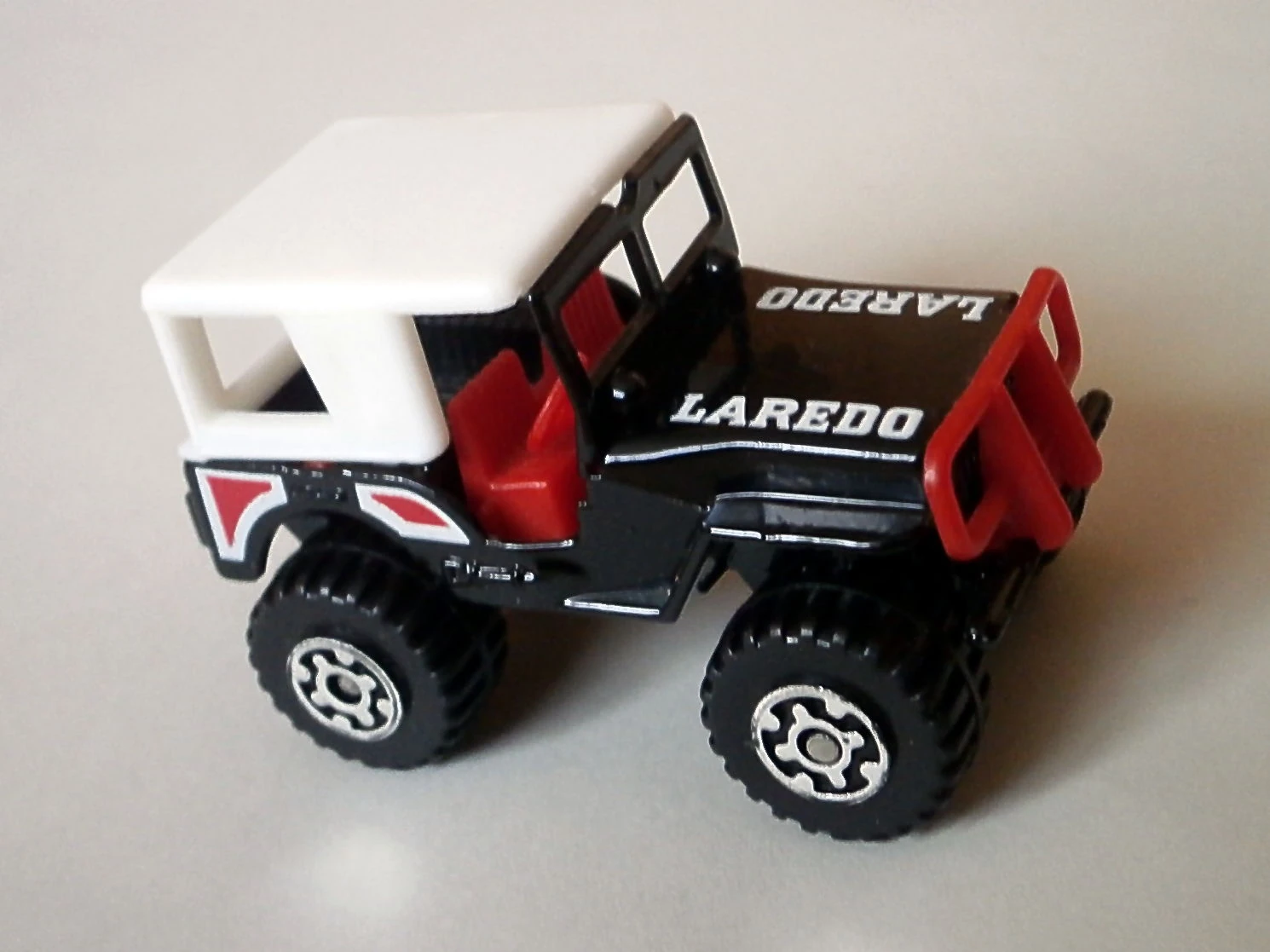 4x4 Jeep image