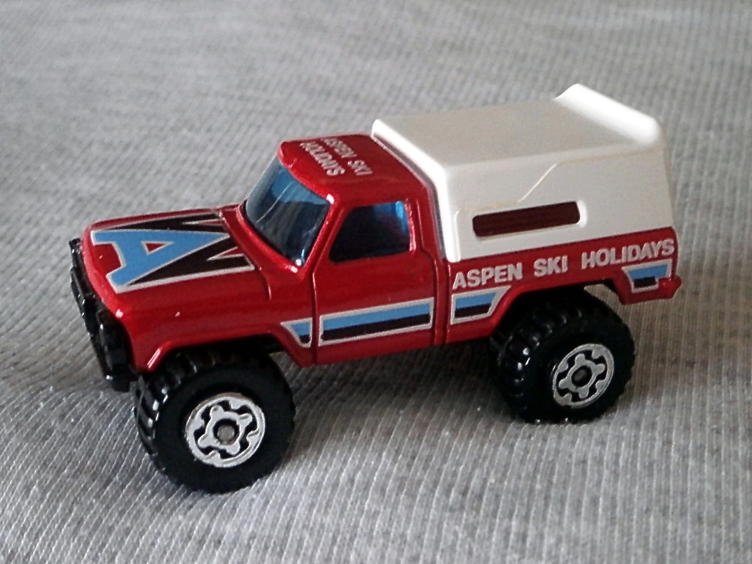 4x4 Mini Pickup image
