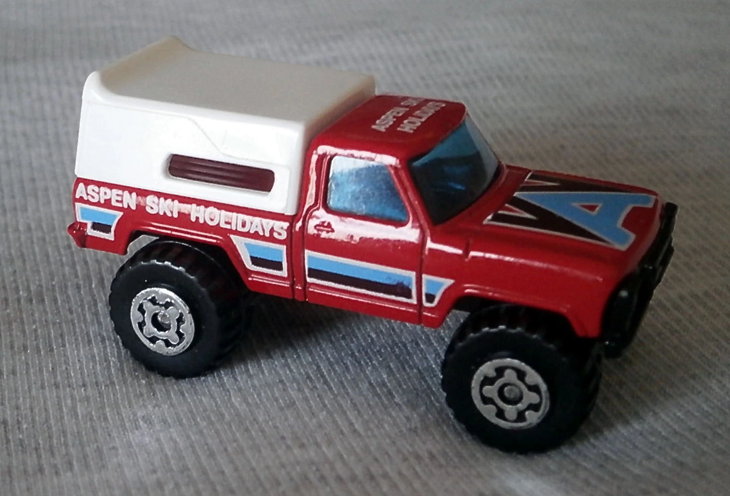 4x4 Mini Pickup image