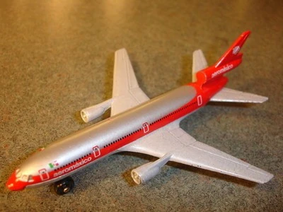 DC10 image