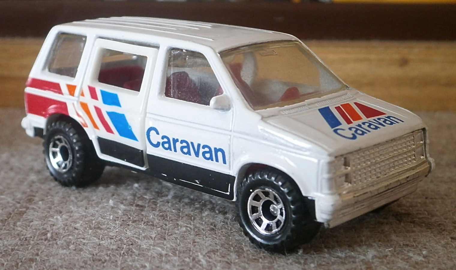 Dodge Caravan image