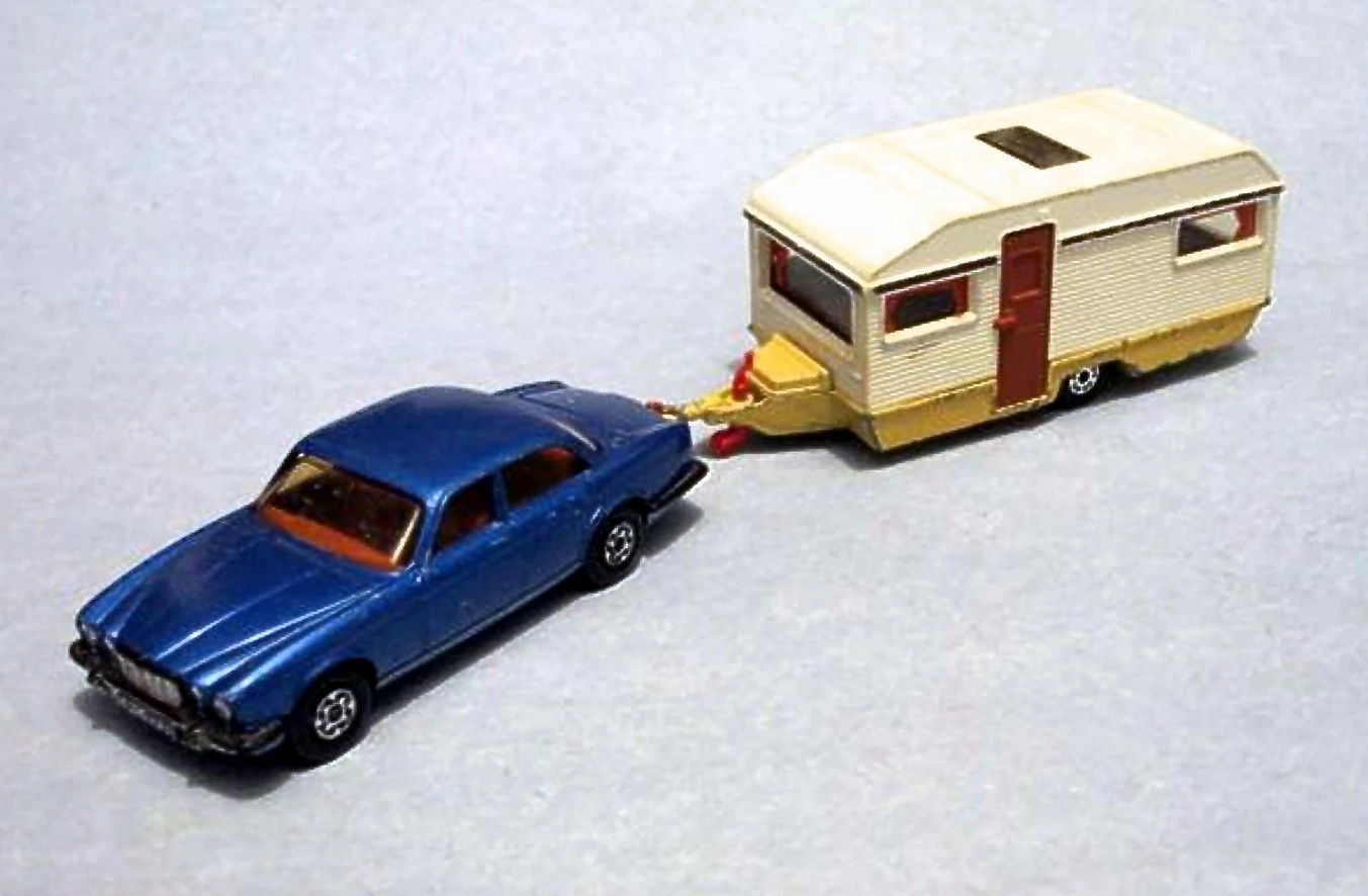 Europa Caravan and Jaguar XJ12 image
