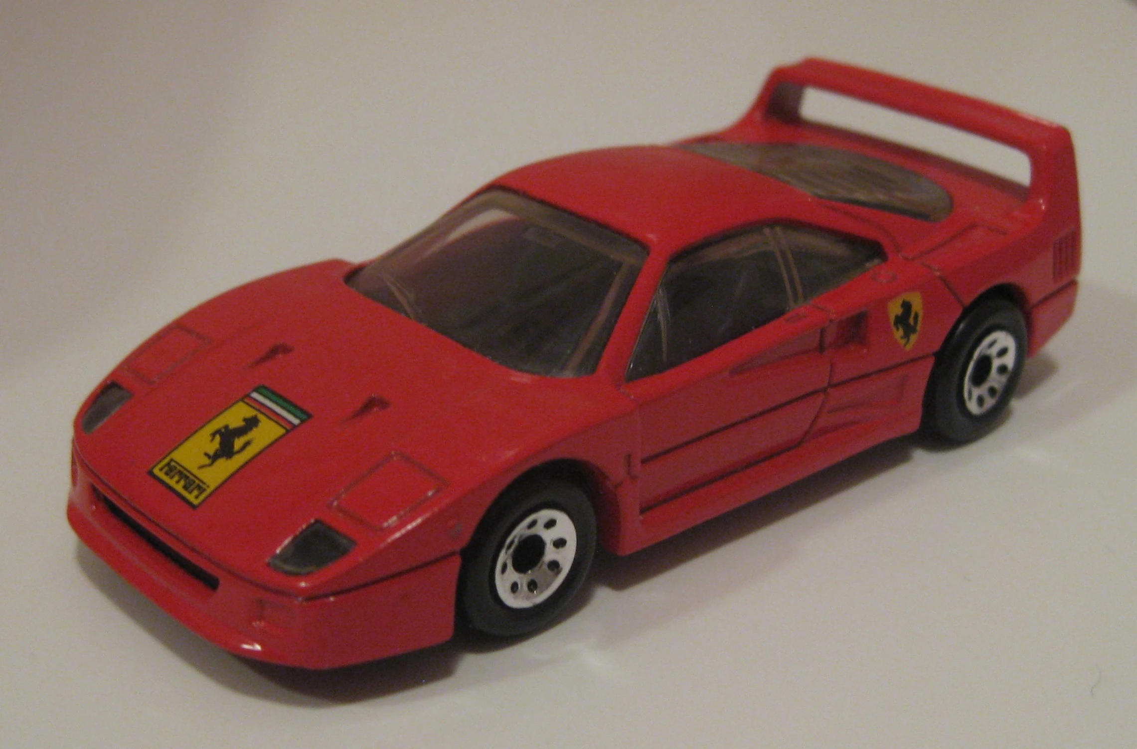 Ferrari F40 image