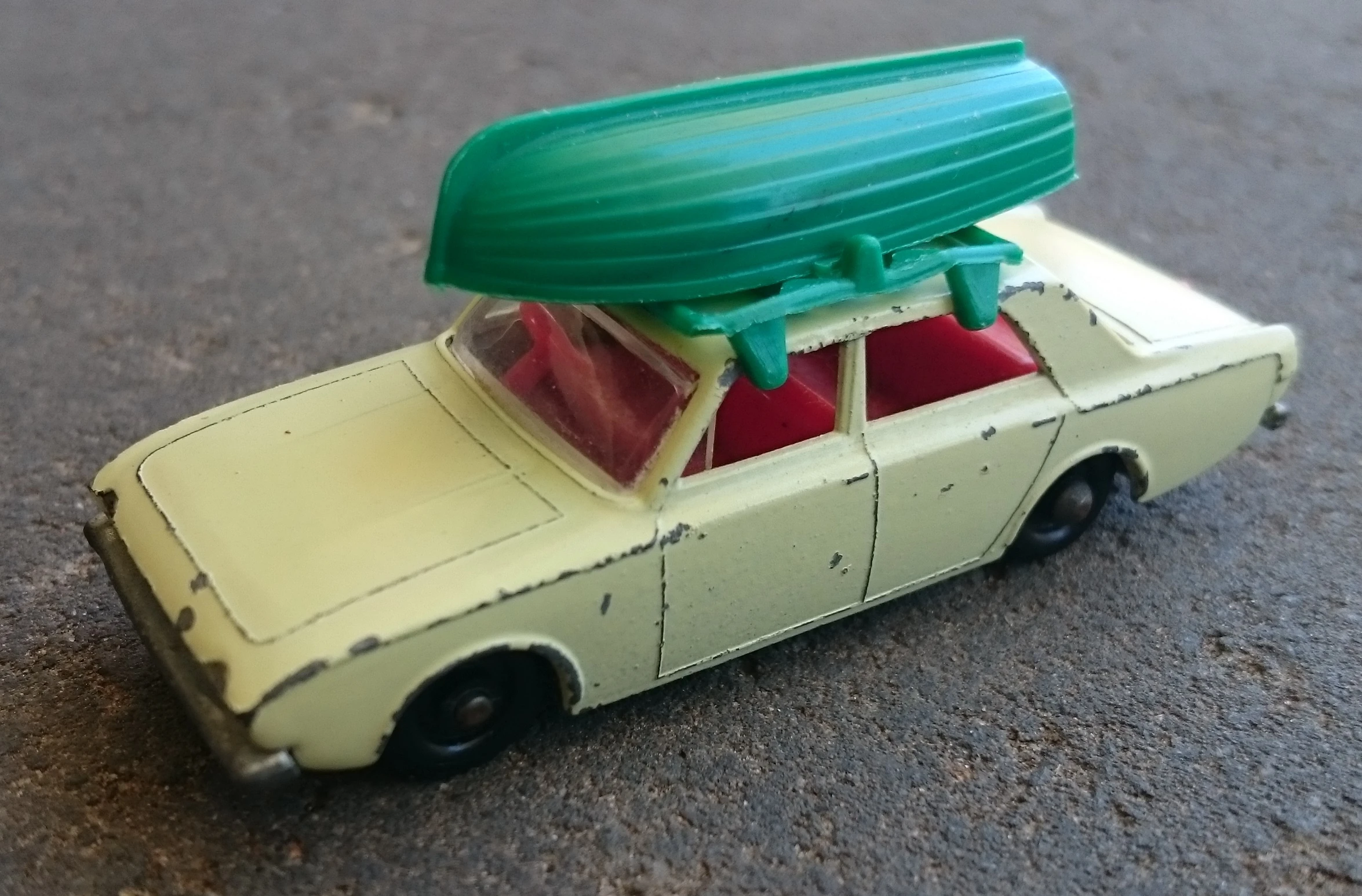 Ford Corsair with Boat image