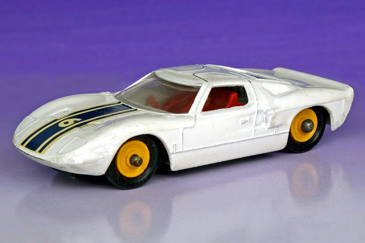 Ford GT image