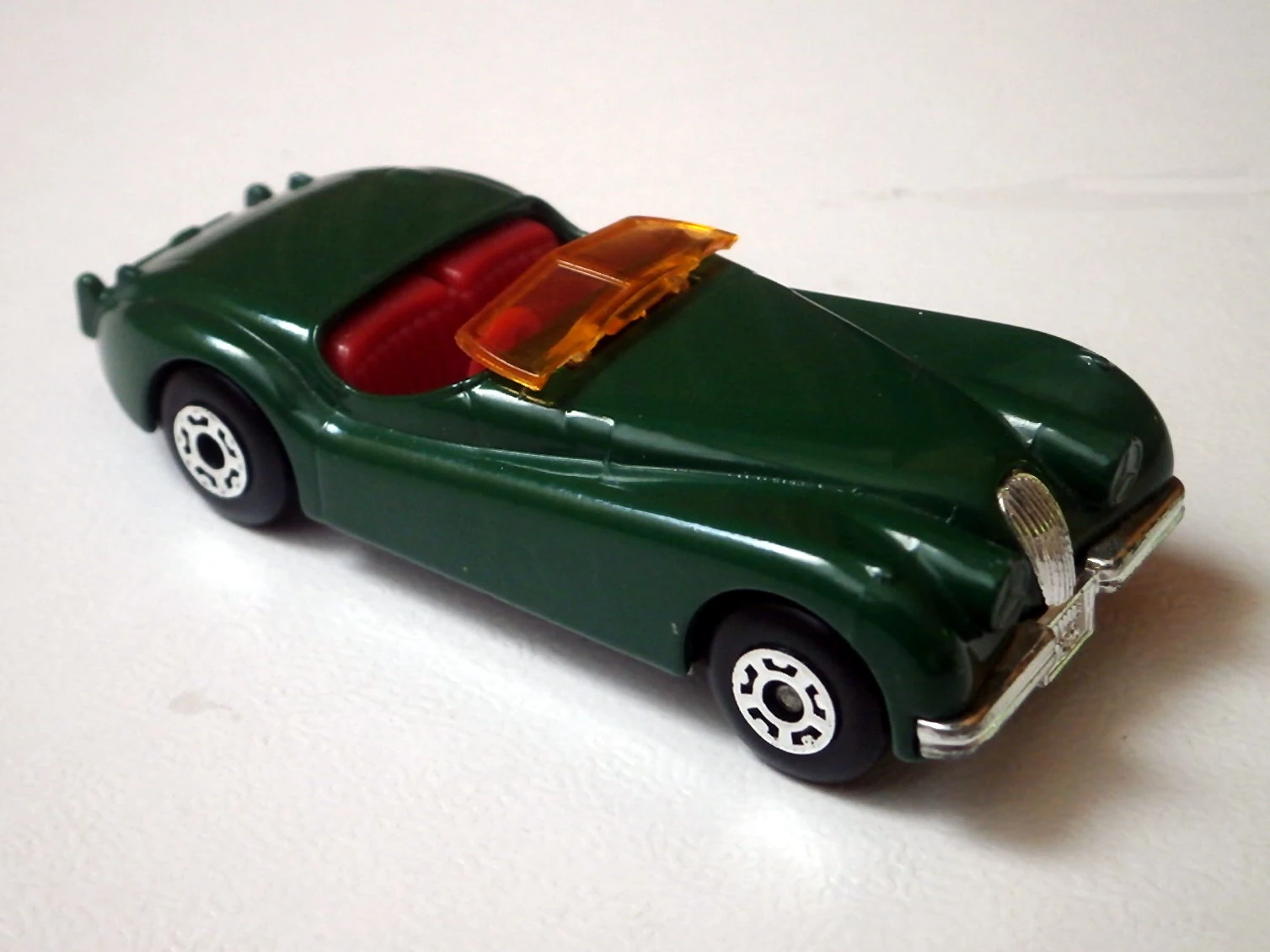Jaguar XK120 image