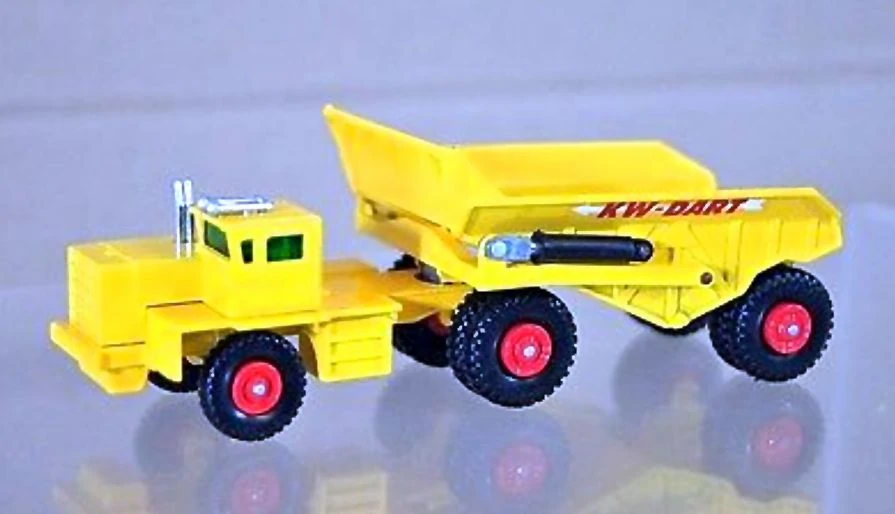 KW-Dart Dump Truck image