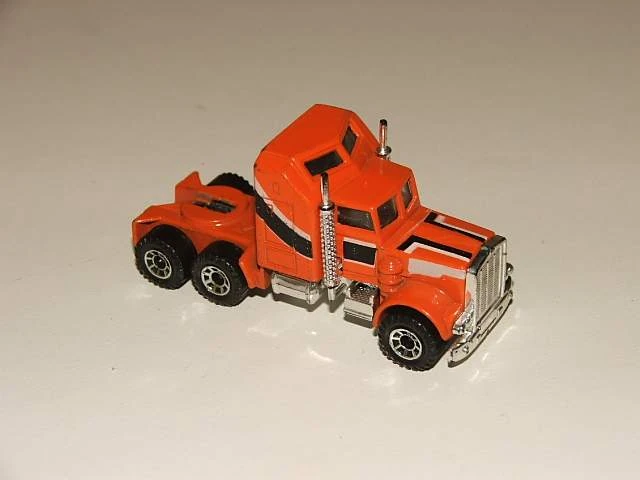 Kenworth Aerodyne (Conventional)