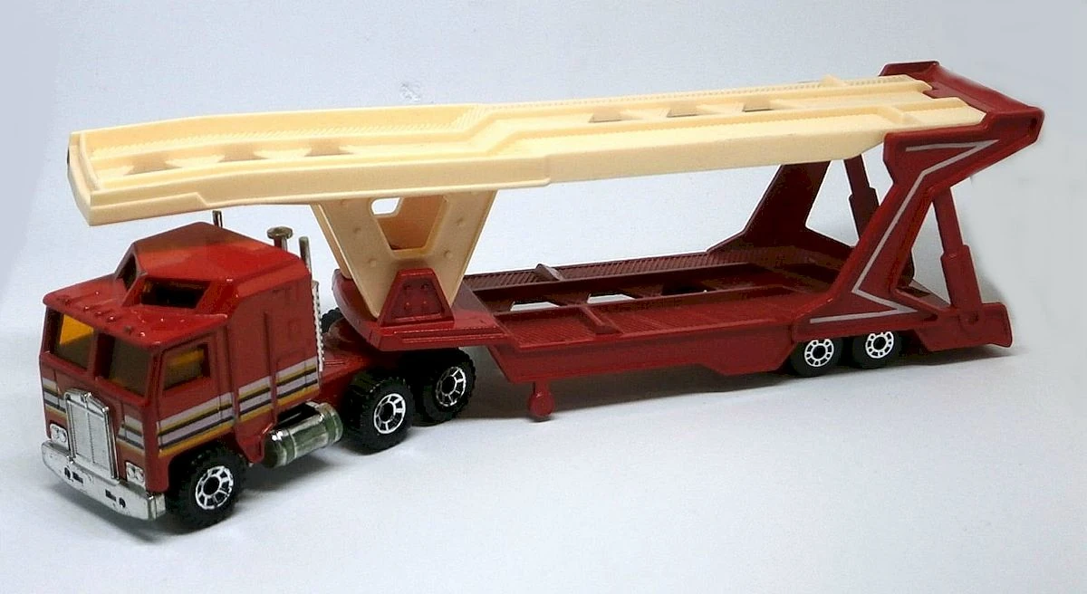 Kenworth Car Transporter image