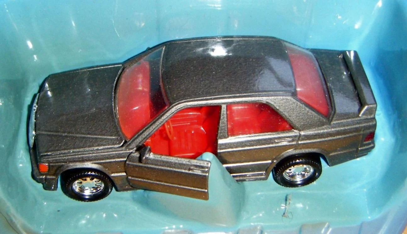 Mercedes-Benz 190E image