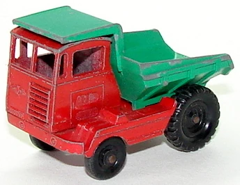 Muir Hill Dumper image