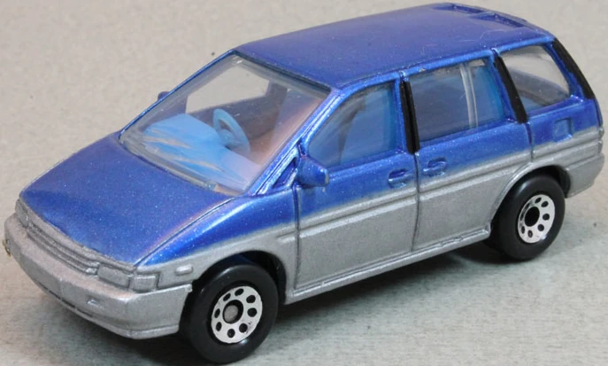Nissan Prairie image