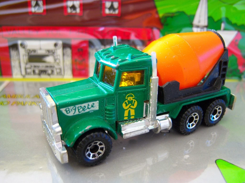 Peterbilt Cement Truck image