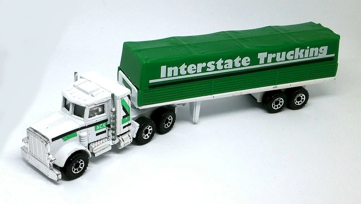 Peterbilt Covered Truck