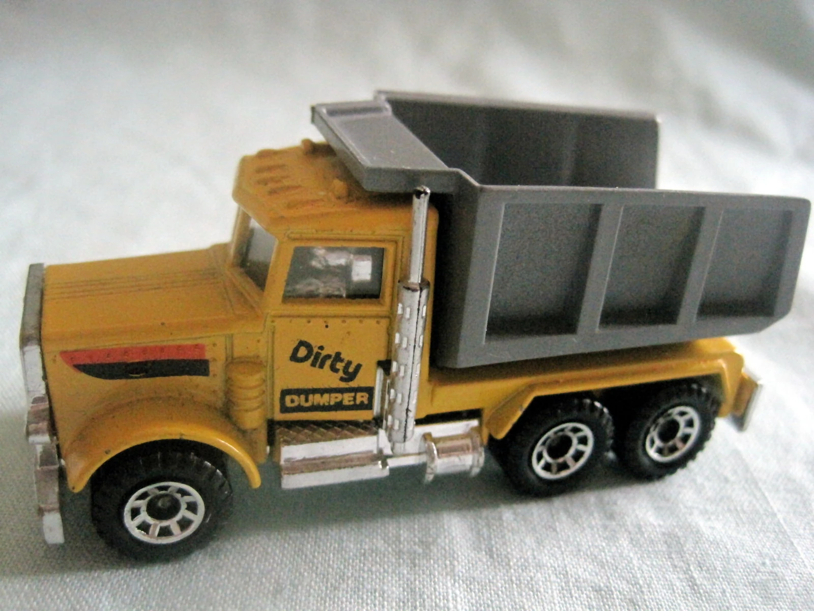 Peterbilt Quarry Truck image