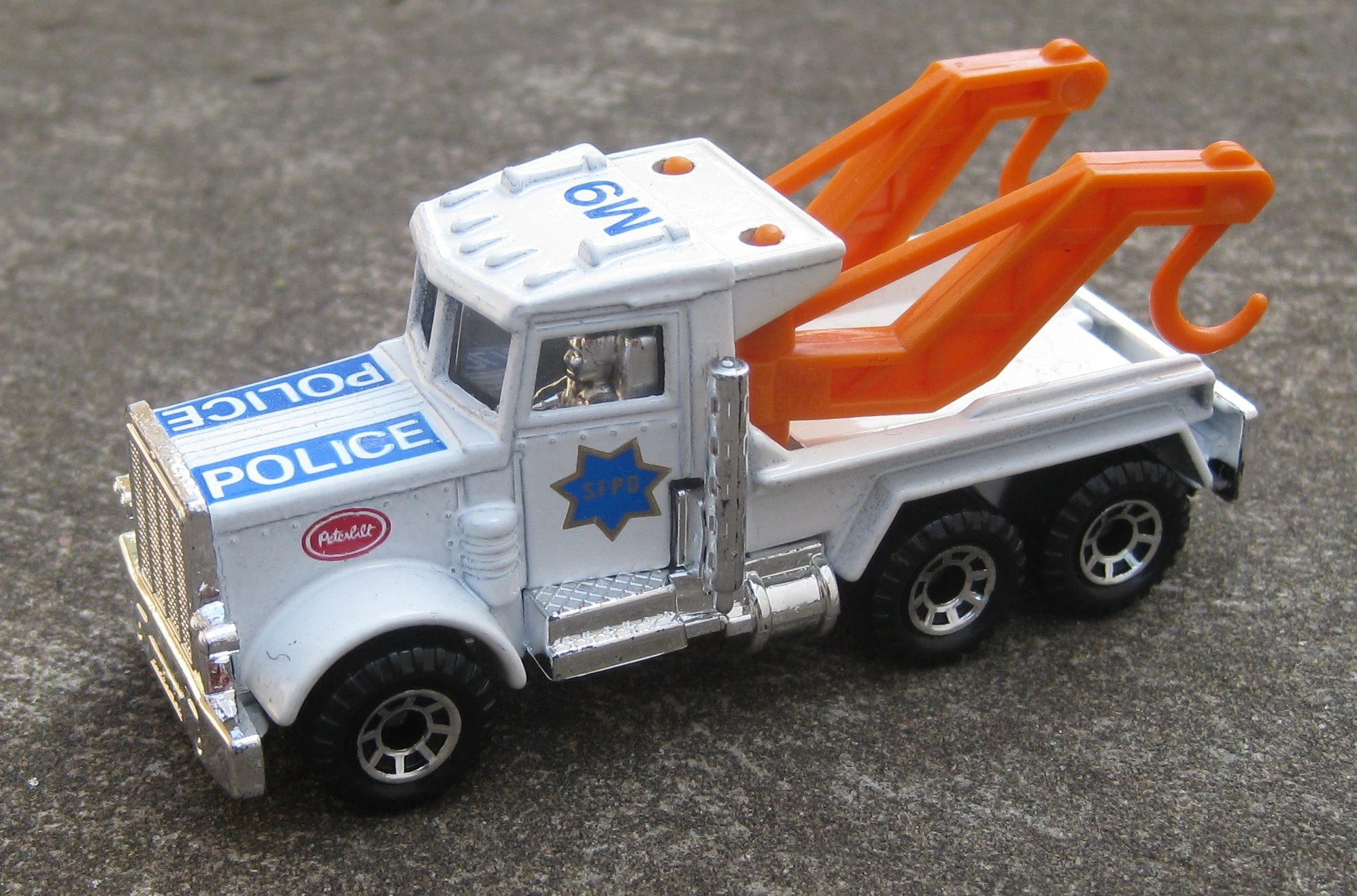 Peterbilt Wreck Truck image