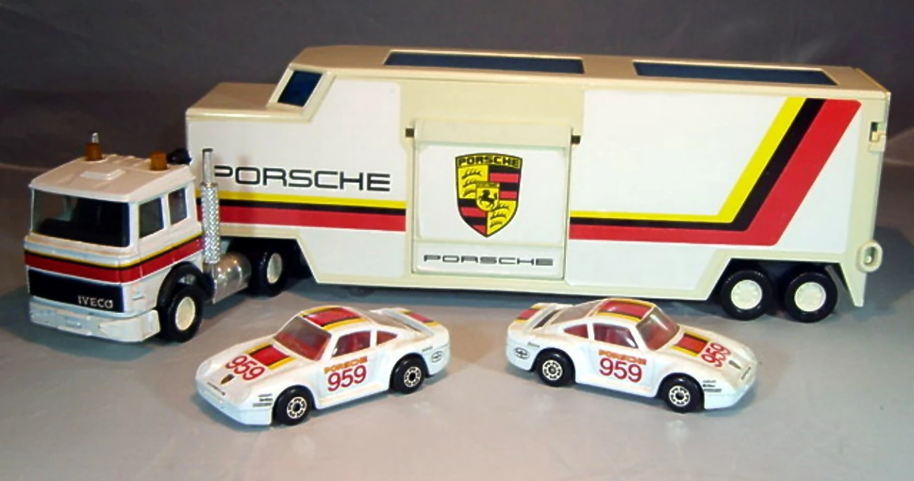 Racing Car Transporter Porsche image