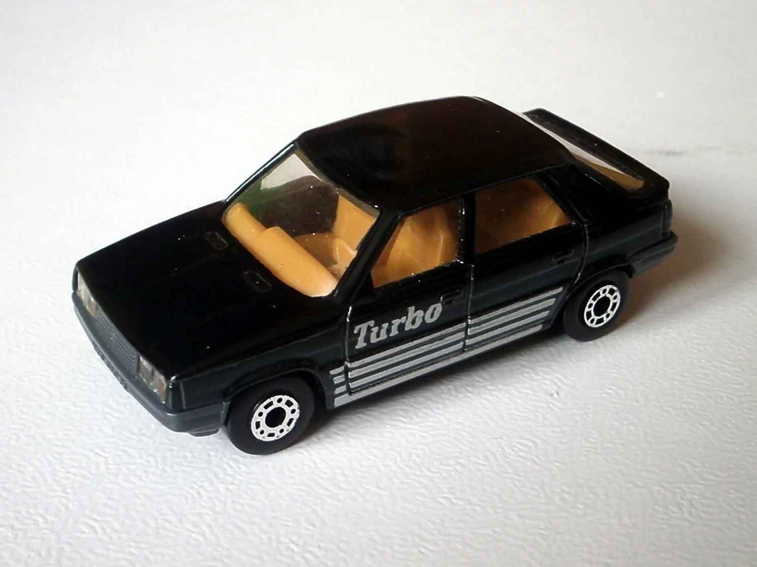 Renault 11 image