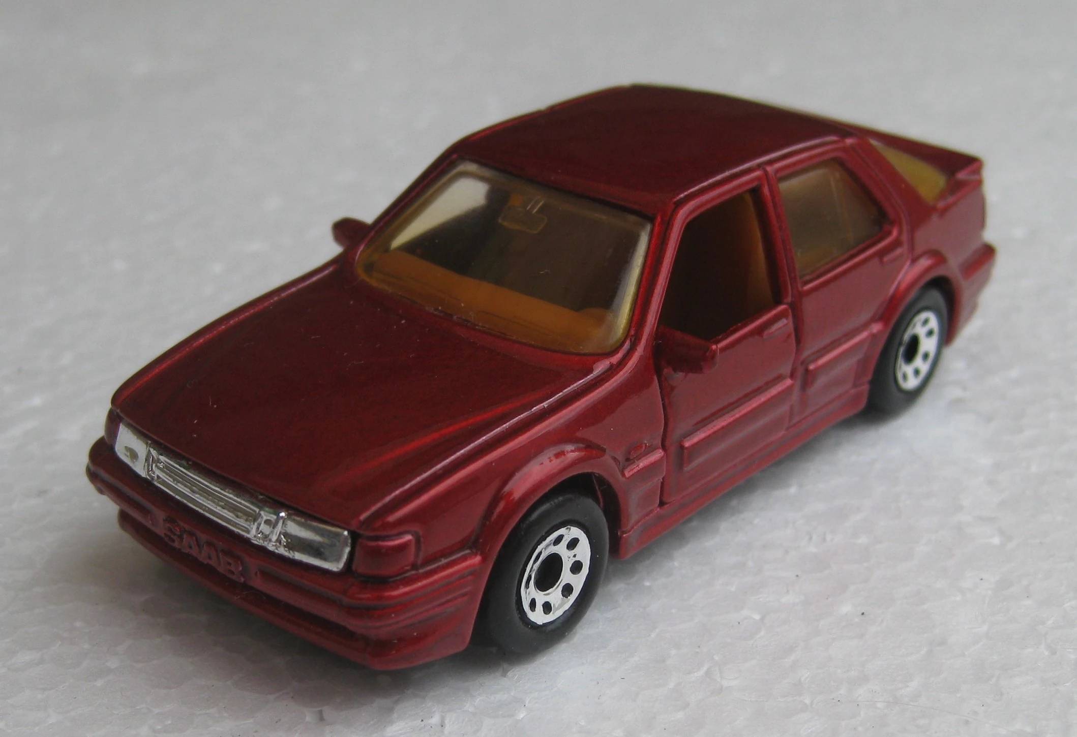 Saab 9000 Turbo image
