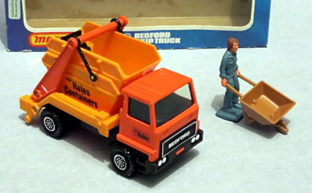 Skip Truck