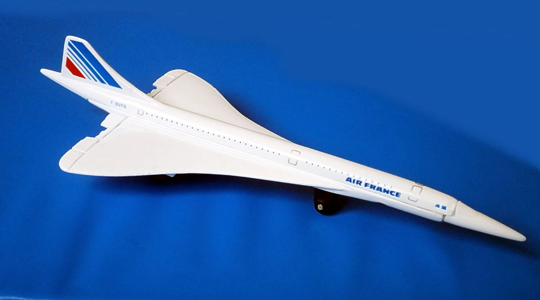 Supersonic Airliner